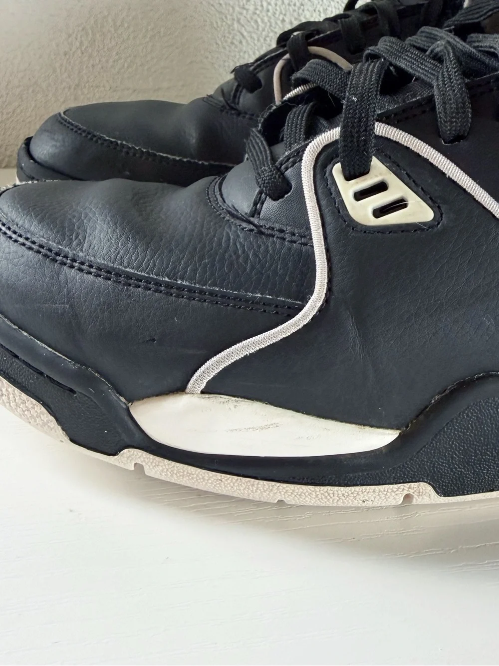 Nike classic retro